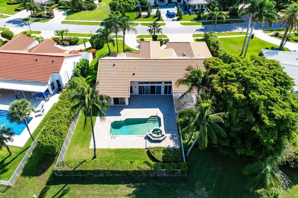 17571 Bocaire Way Boca Raton FL 33487