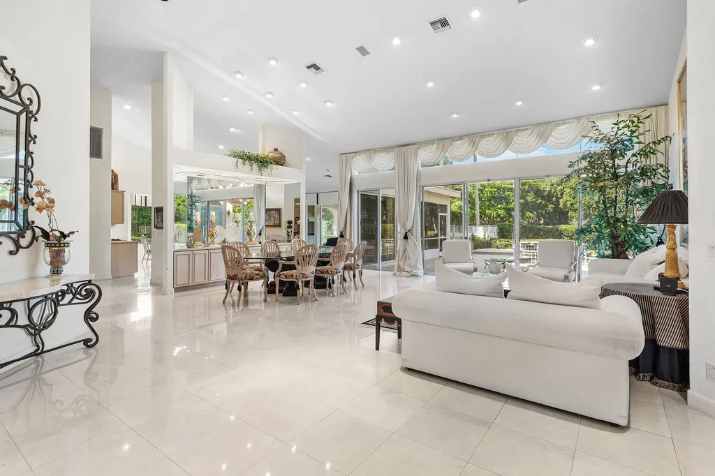 17571 Bocaire Way Boca Raton FL 33487