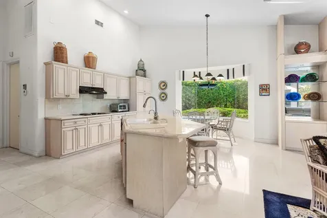 17571 Bocaire Way Boca Raton FL 33487