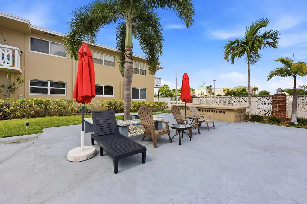 3300 NE 10th Terrace Pompano Beach FL 33064