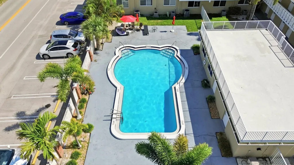 3300 NE 10th Terrace Pompano Beach FL 33064
