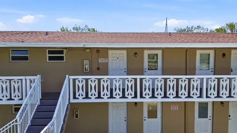 3300 NE 10th Terrace Pompano Beach FL 33064