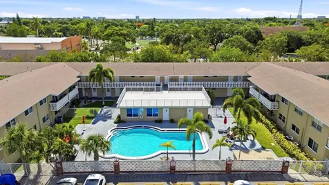 3300 NE 10th Terrace Pompano Beach FL 33064