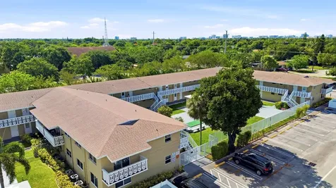 3300 NE 10th Terrace Pompano Beach FL 33064