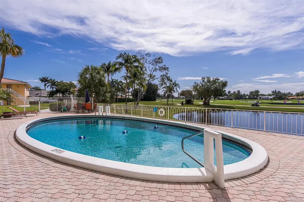2500 NE 48th Lane Fort Lauderdale FL 33308