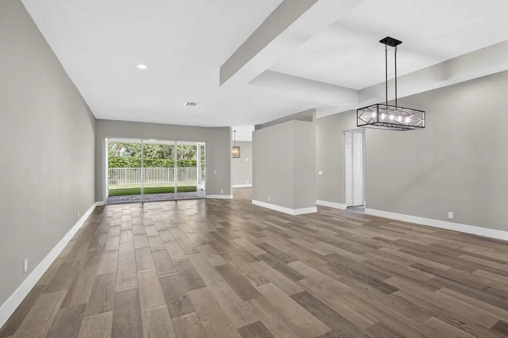 4293 Mariners Cove Drive Wellington FL 33449