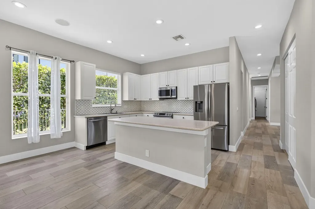 4293 Mariners Cove Drive Wellington FL 33449
