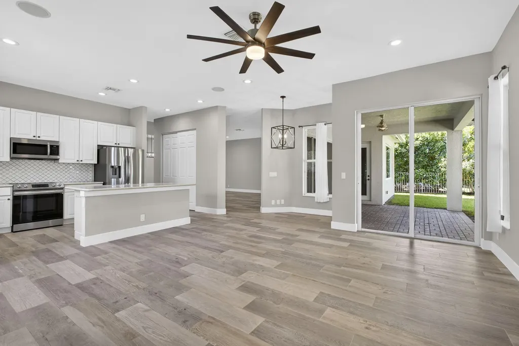 4293 Mariners Cove Drive Wellington FL 33449