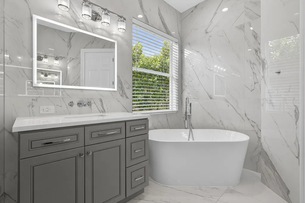 4293 Mariners Cove Drive Wellington FL 33449