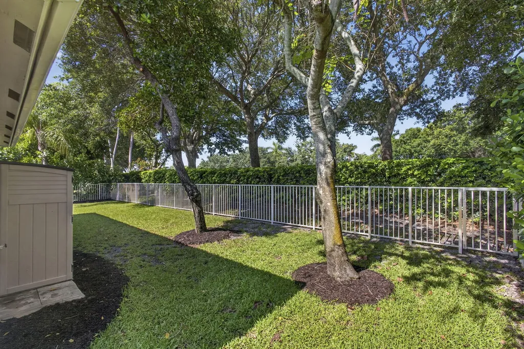 4293 Mariners Cove Drive Wellington FL 33449