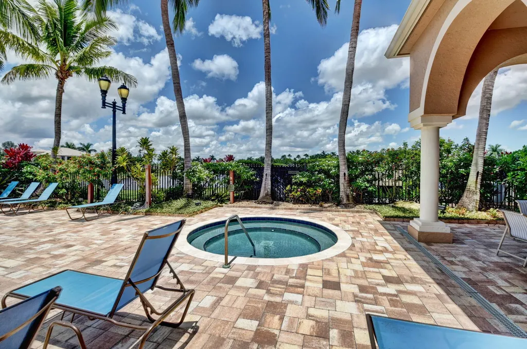 4293 Mariners Cove Drive Wellington FL 33449