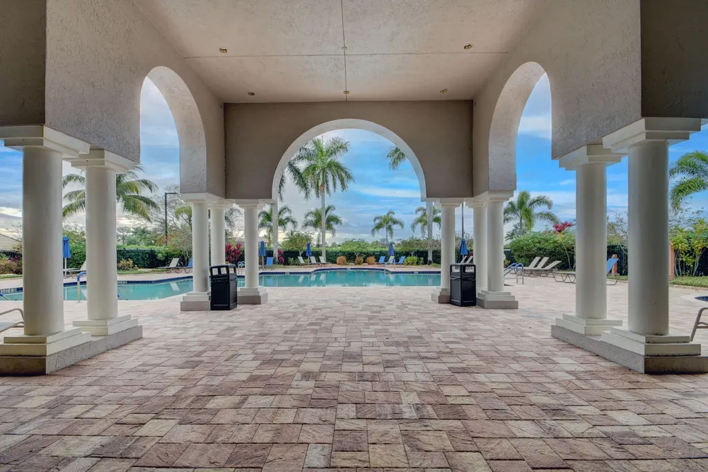 4293 Mariners Cove Drive Wellington FL 33449