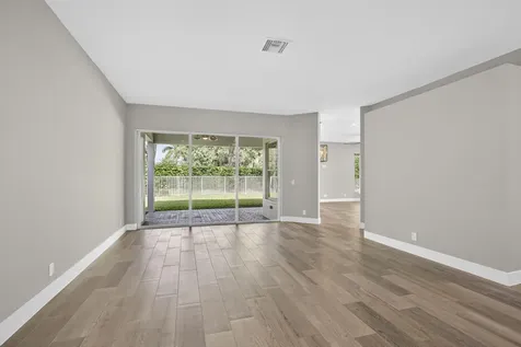 4293 Mariners Cove Drive Wellington FL 33449