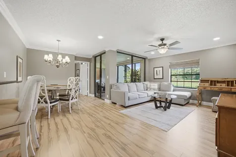 5475 Verona Boynton Beach FL 33437