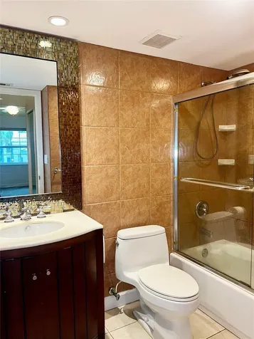 2850 N Oakland Forest Drive Oakland Park FL 33309