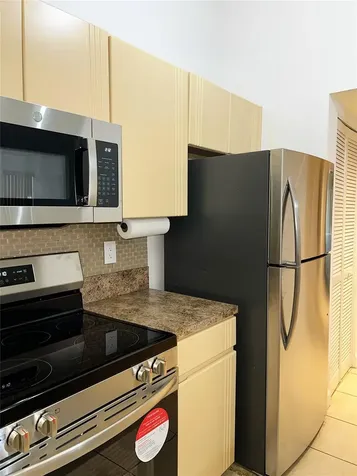 2850 N Oakland Forest Drive Oakland Park FL 33309