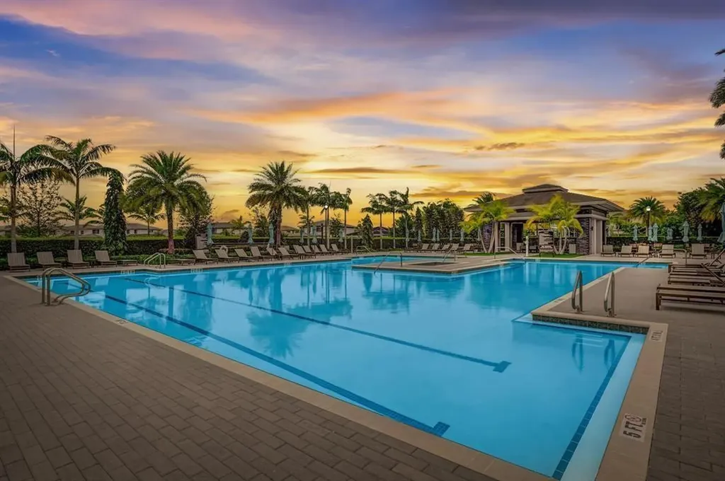 8861 Edgewater Place Parkland FL 33076