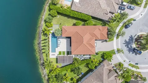 8861 Edgewater Place Parkland FL 33076