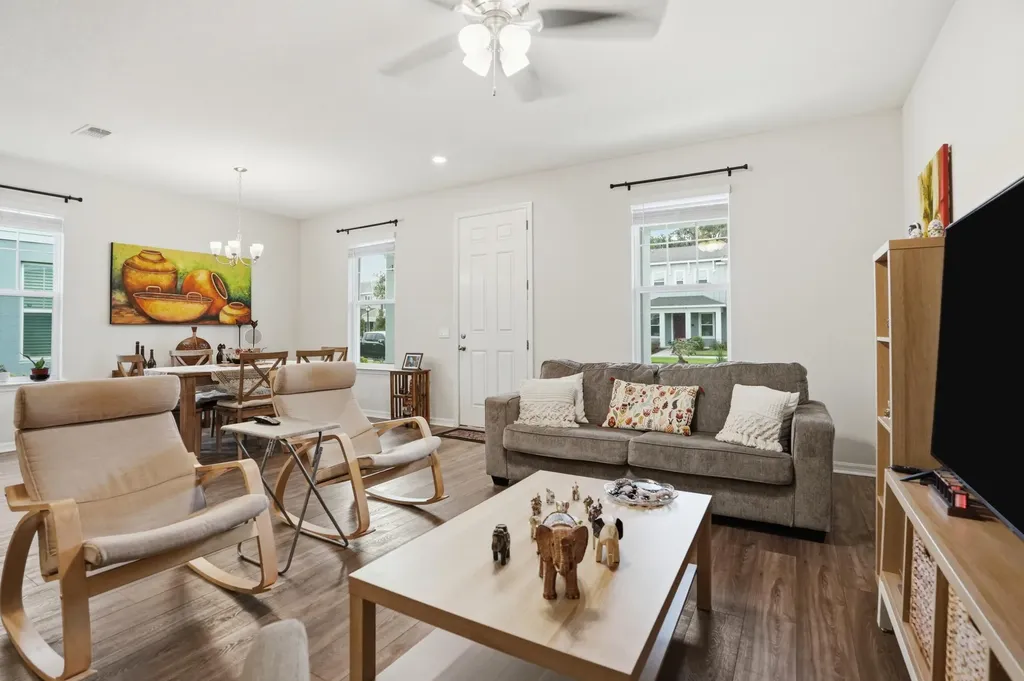 4997 Avalon Park Boulevard Wesley Chapel FL 33545