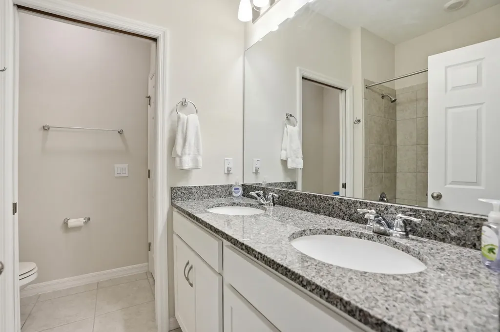 4997 Avalon Park Boulevard Wesley Chapel FL 33545