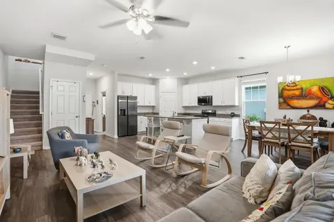 4997 Avalon Park Boulevard Wesley Chapel FL 33545