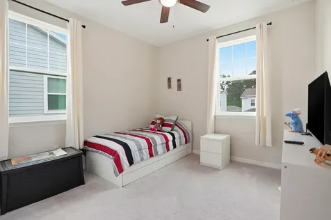 4997 Avalon Park Boulevard Wesley Chapel FL 33545