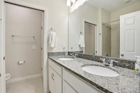 4997 Avalon Park Boulevard Wesley Chapel FL 33545
