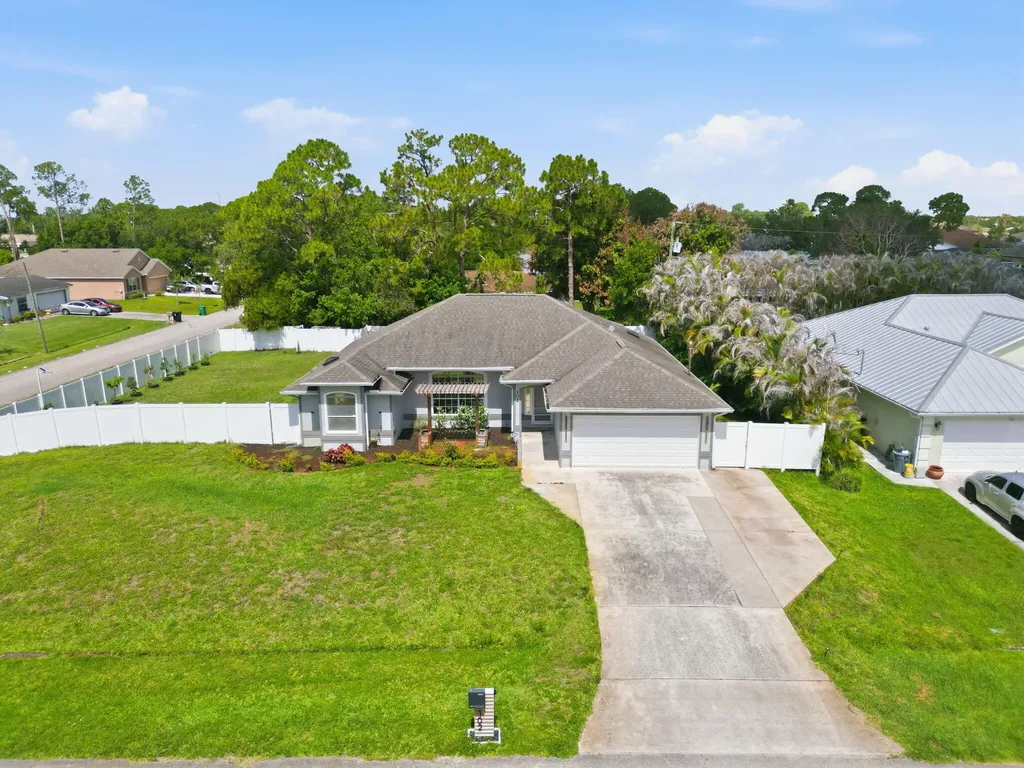 102 NW Peach Street Port St Lucie FL 34983