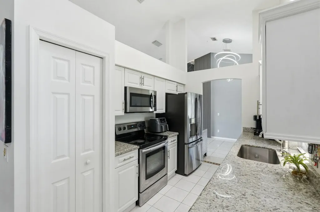 102 NW Peach Street Port St Lucie FL 34983
