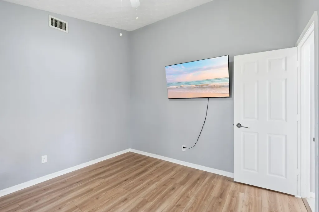 102 NW Peach Street Port St Lucie FL 34983