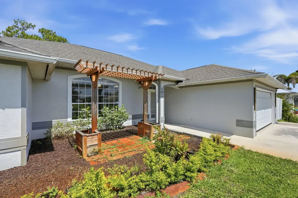 102 NW Peach Street Port St Lucie FL 34983