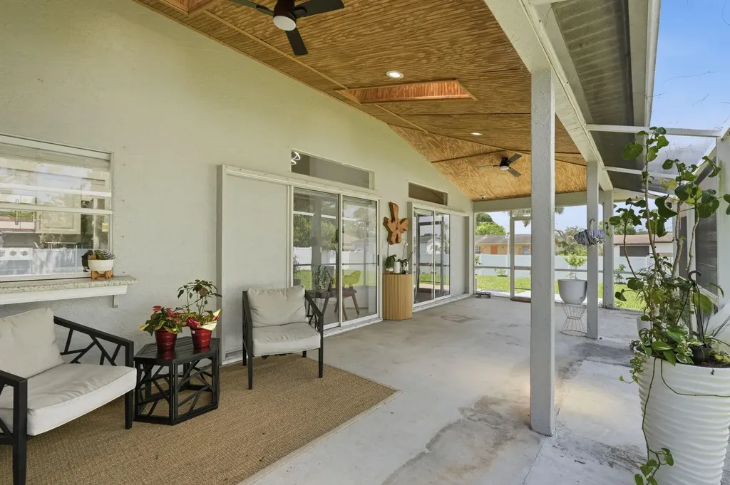 102 NW Peach Street Port St Lucie FL 34983