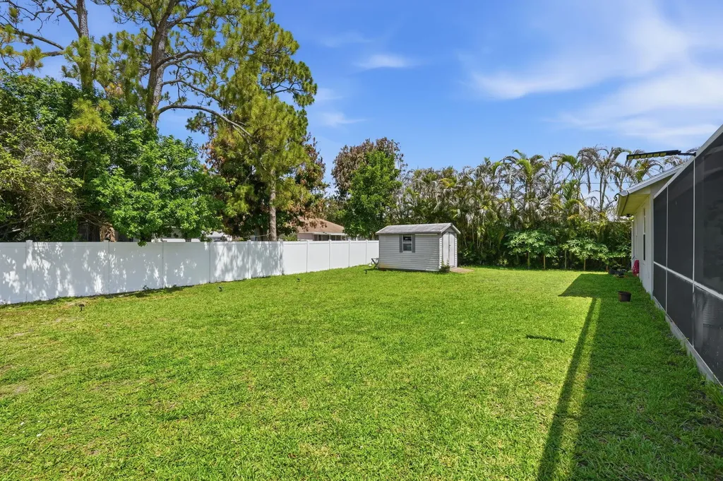 102 NW Peach Street Port St Lucie FL 34983