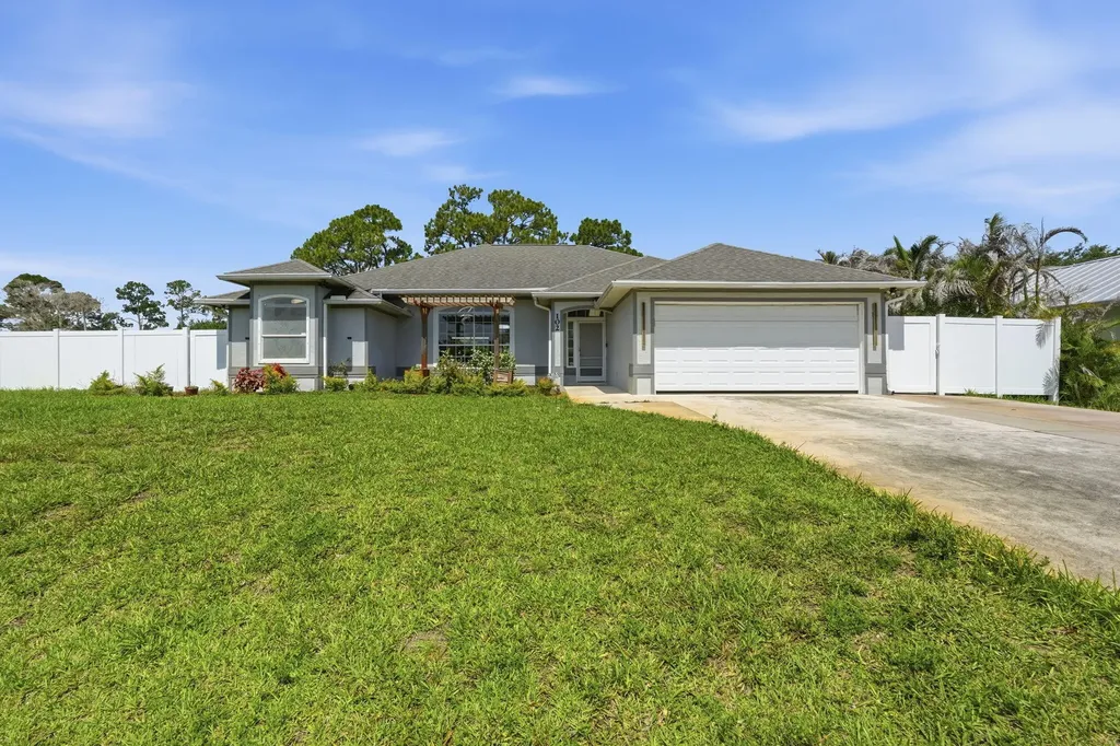 102 NW Peach Street Port St Lucie FL 34983