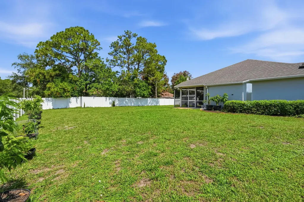 102 NW Peach Street Port St Lucie FL 34983