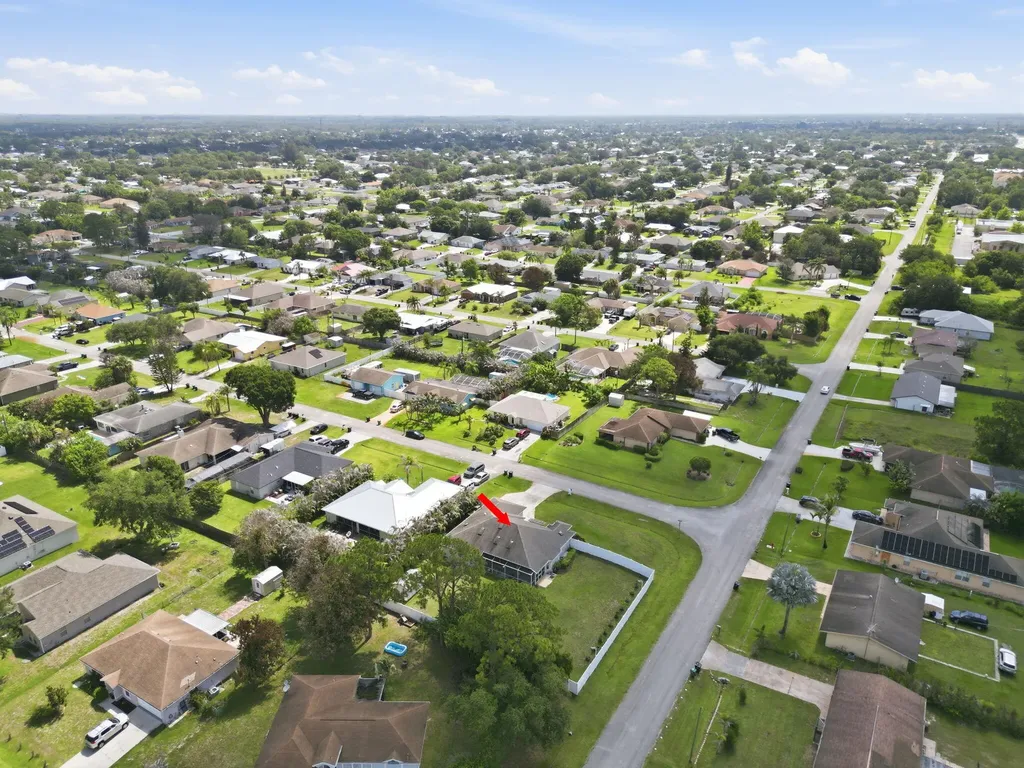 102 NW Peach Street Port St Lucie FL 34983