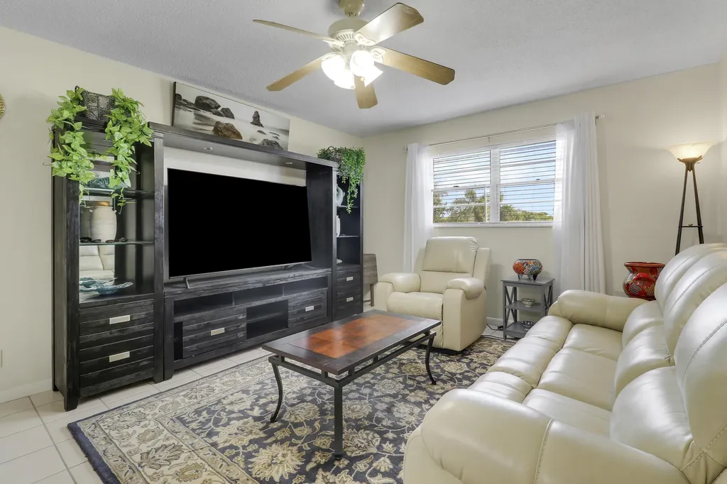 400 Fern Street Jupiter FL 33458
