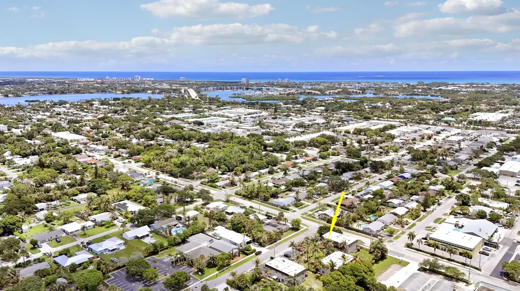 400 Fern Street Jupiter FL 33458