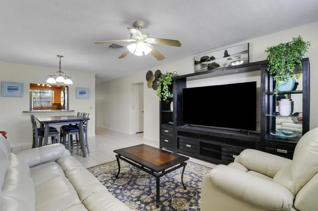 400 Fern Street Jupiter FL 33458