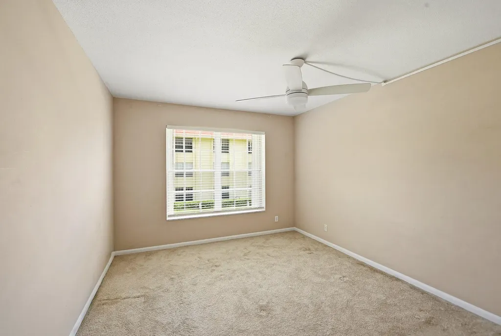 5570 Tamberlane Circle Palm Beach Gardens FL 33418