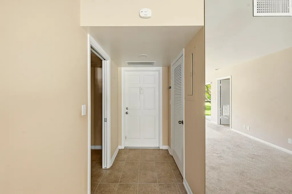 5570 Tamberlane Circle Palm Beach Gardens FL 33418