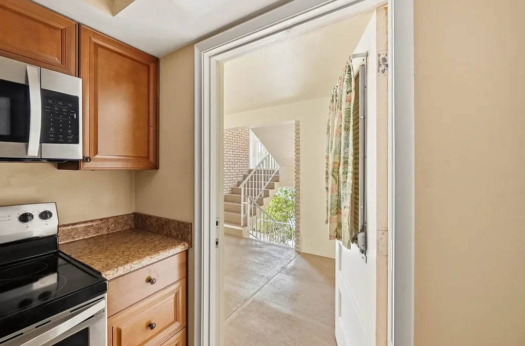 5570 Tamberlane Circle Palm Beach Gardens FL 33418