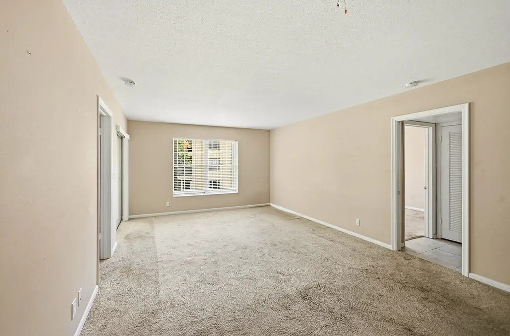 5570 Tamberlane Circle Palm Beach Gardens FL 33418