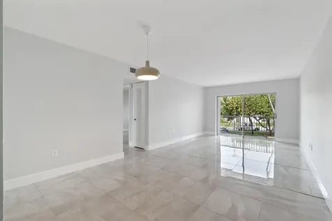 7500 SW 82nd Street Miami FL 33143