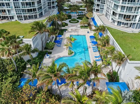 6051 N Ocean Drive Hollywood FL 33019