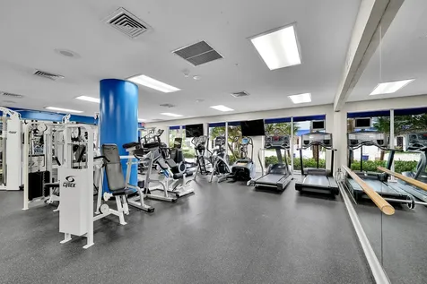 6051 N Ocean Drive Hollywood FL 33019
