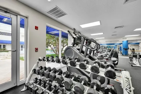 6051 N Ocean Drive Hollywood FL 33019