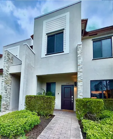 21423 NE 2nd Place Miami FL 33179