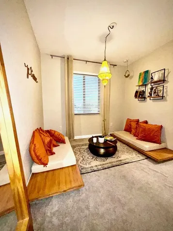 21423 NE 2nd Place Miami FL 33179