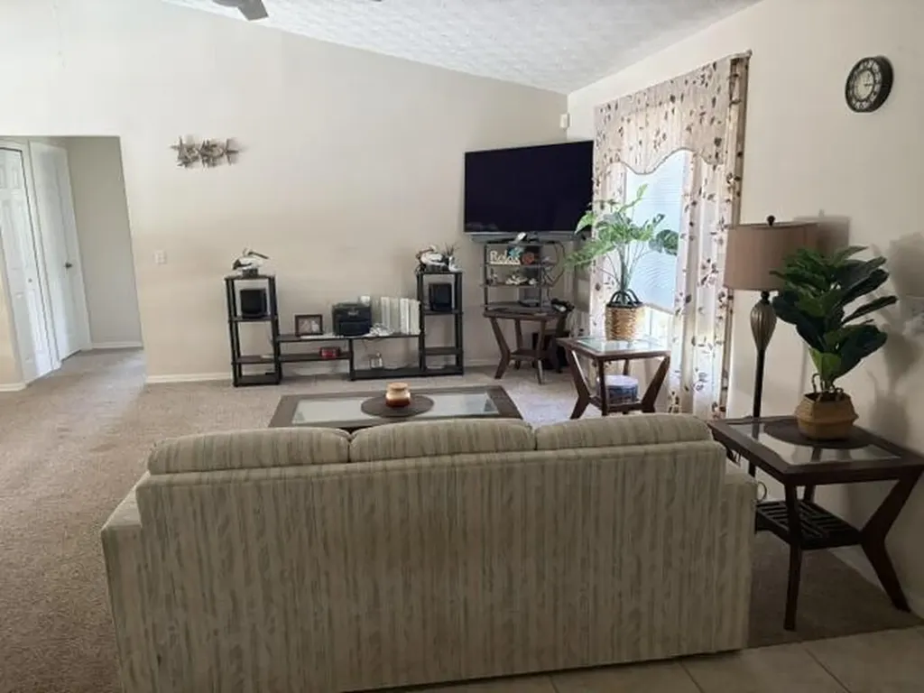 2511 SE Jason Avenue Port St Lucie FL 34952